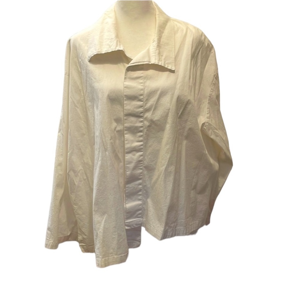 Planet white cotton button down top. One size. GUC